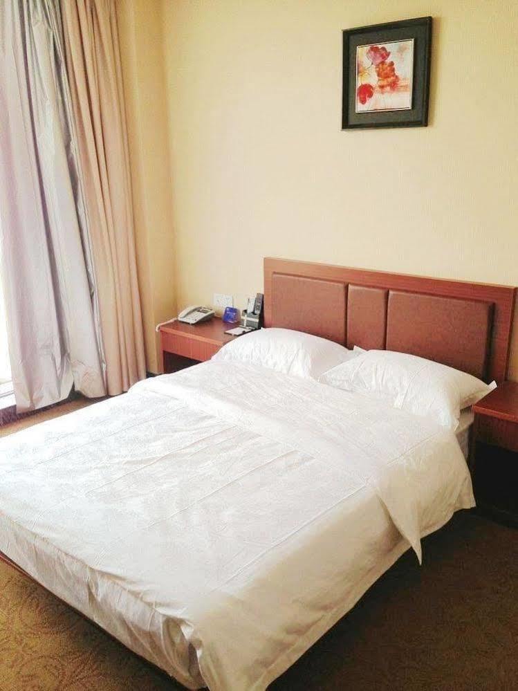 Mo'Er Holiday Hotel Nantong Eksteriør bilde