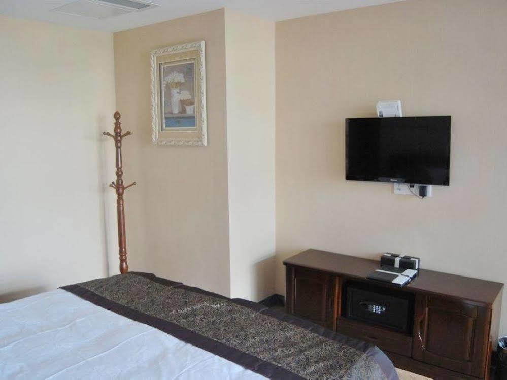 Mo'Er Holiday Hotel Nantong Eksteriør bilde