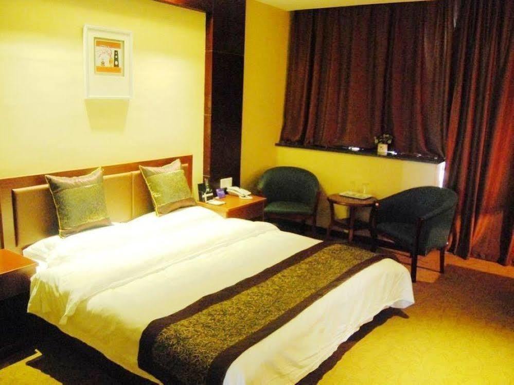 Mo'Er Holiday Hotel Nantong Eksteriør bilde